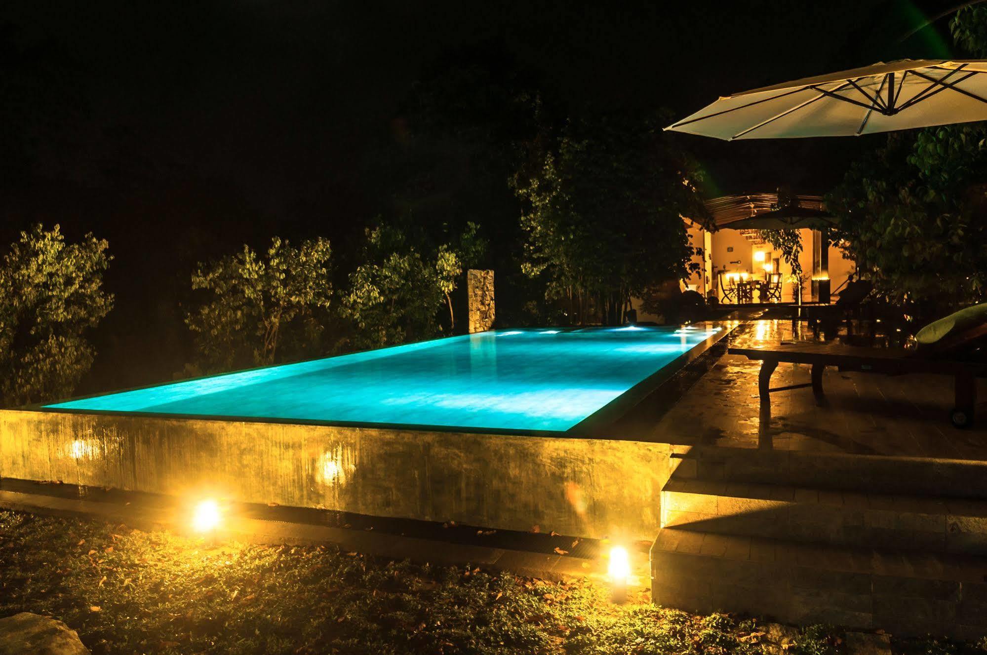 Garcinia Leaf Hotel Hikkaduwa Exterior photo